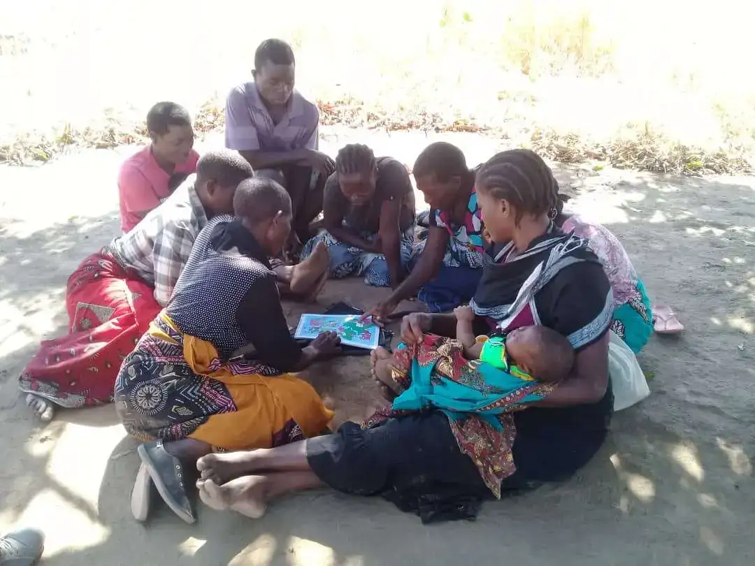 Trainer leading a Pioneer Business Planting workshop session